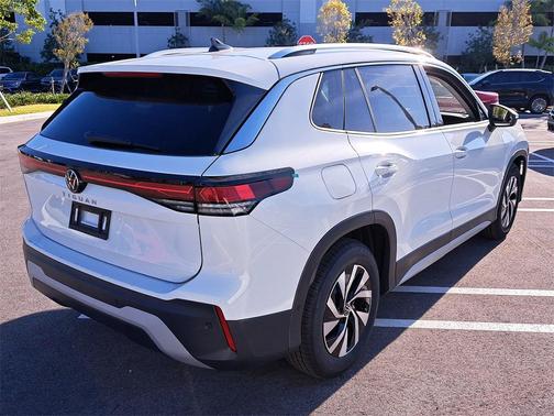 2025 Volkswagen Tiguan 2.0T S