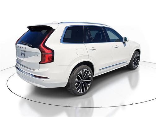2026 Volvo XC90 Plug-In Hybrid T8 Core