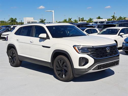2026 Volkswagen Atlas Cross Sport 2.0T SE w/Technology