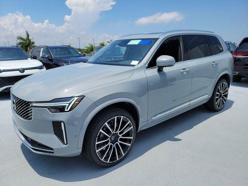 Vapour Grey Metallic 2026 Volvo XC90 Plus, B6 AWD Gas (mild hybrid), Gasoline, Bright, 6 Seats