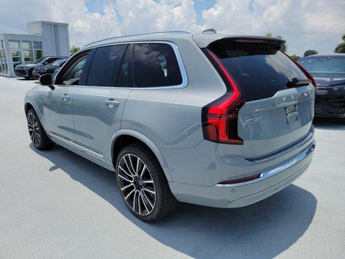 Vapour Grey Metallic 2026 Volvo XC90 Plus, B6 AWD Gas (mild hybrid), Gasoline, Bright, 6 Seats