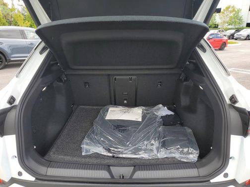 2025 Volkswagen ID.4 Pro S Plus