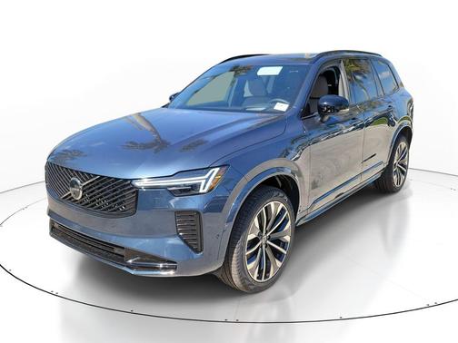 2026 Volvo XC90 Ultra Dark Theme, B6 AWD Gas (mild hybrid), Gasoline, 7 Seats