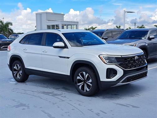 2026 Volkswagen Atlas Cross Sport 2.0T SE