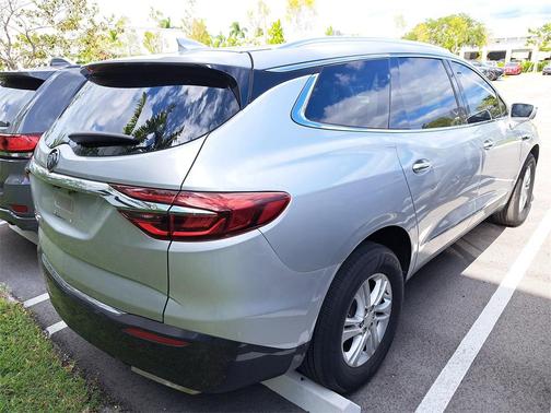 2020 Buick Enclave FWD Essence