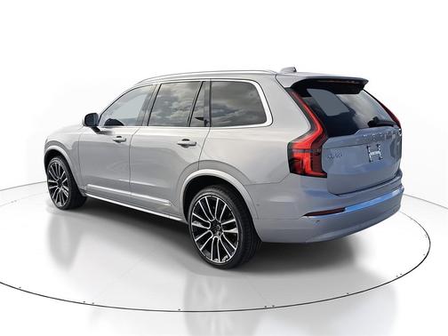 2026 Volvo XC90 B5 Plus 7-Seater