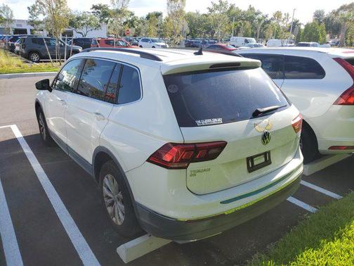 2018 Volkswagen Tiguan 2.0T SE
