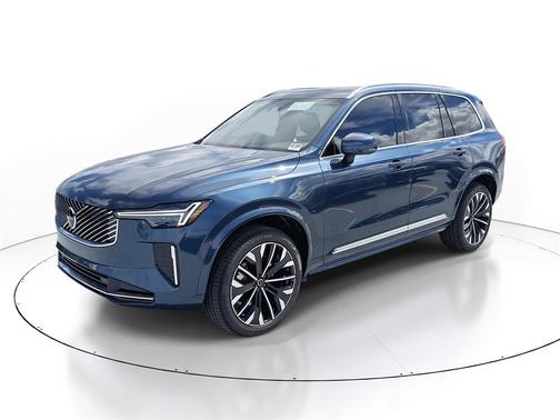 2026 Volvo XC90 B5 Core