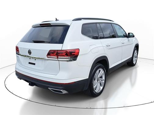 2023 Volkswagen Atlas 3.6L SE w/Technology