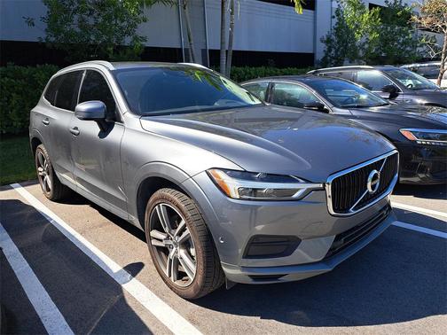 2019 Volvo XC60 T6 Momentum