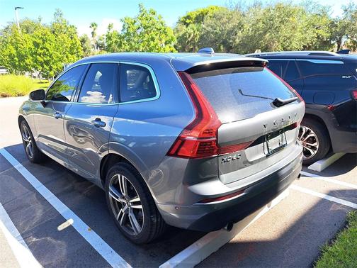 2019 Volvo XC60 T6 Momentum