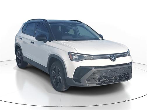 2025 Volkswagen Taos 1.5T SE Black