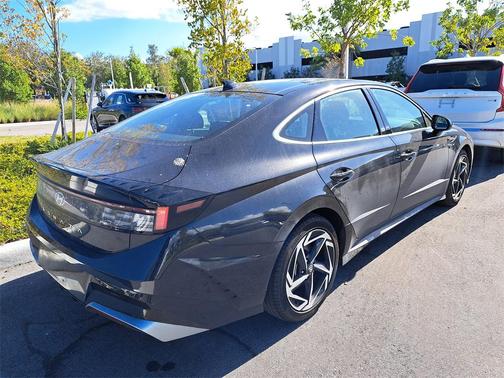 2025 Hyundai SONATA SEL