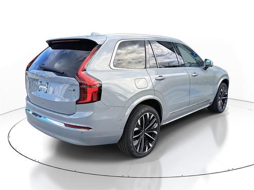 2026 Volvo XC90 Ultra, B6 AWD Gas (mild hybrid), Gasoline, Bright, 7 Seats