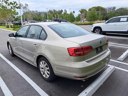 2015 Volkswagen Jetta 1.8T SE