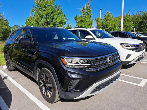2022 Volkswagen Atlas Cross Sport 2.0T SE