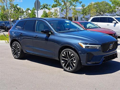 2026 Volvo XC60 B5 Ultra