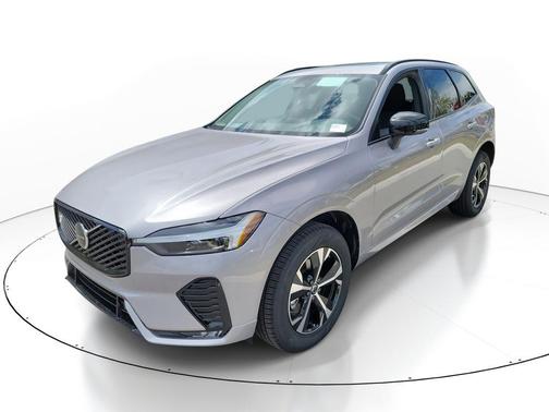 Aurora Silver 2026 Volvo XC60 B5 Core