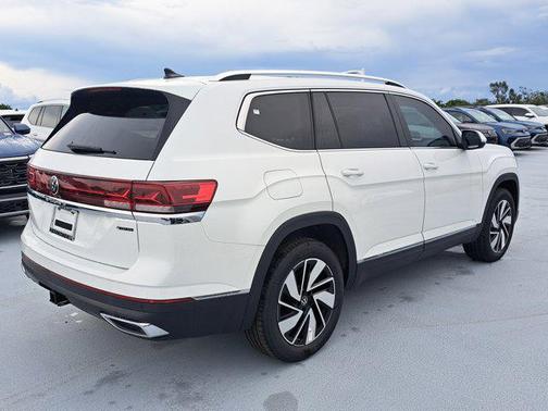 2025 Volkswagen Atlas 2.0T SEL