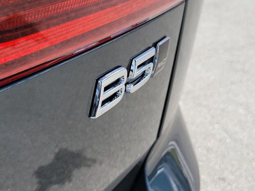 Forest Lake 2026 Volvo XC60 B5 Plus