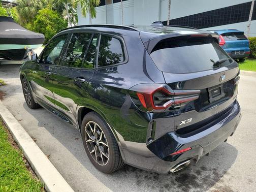 Carbon Black Metallic 2023 BMW X3 sDrive30i