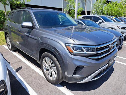2022 Volkswagen Atlas 3.6L SE w/Technology