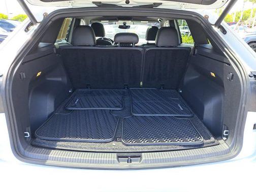 2021 Volkswagen Atlas Cross Sport 3.6L V6 SE w/Technology
