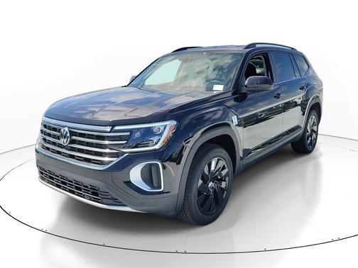 Deep Black Pearl 2026 Volkswagen Atlas 2.0T SE w/Technology 4MOTION