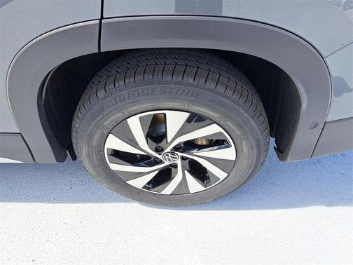 2025 Volkswagen Tiguan 2.0T S