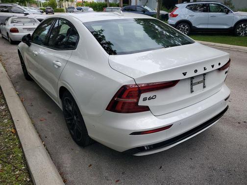 Crystal White Metallic 2024 Volvo S60 B5 Plus Black Edition