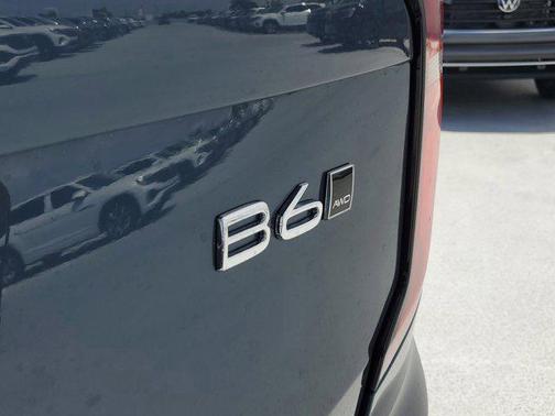 2025 Volvo XC90 B6 Plus 7-Seater