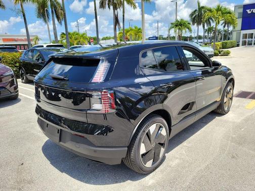 Onyx Black Metallic 2026 Volvo EX30 Plus, Single Motor, Fuly electric