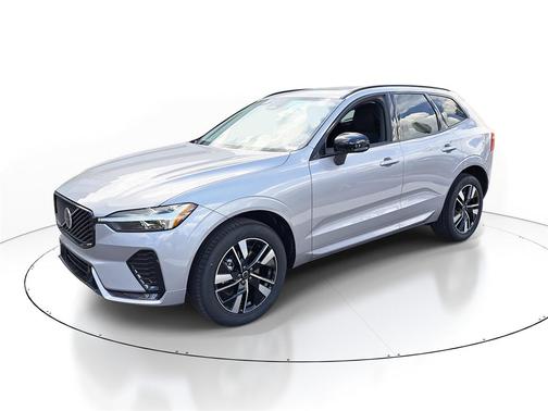 2026 Volvo XC60 B5 Core