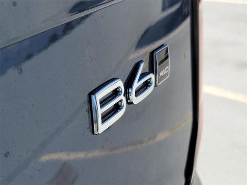 2026 Volvo XC90 Ultra, B6 AWD Gas (mild hybrid), Gasoline, Bright, 7 Seats