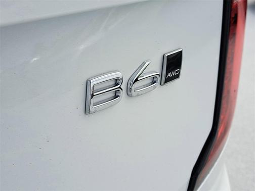 2026 Volvo XC90 Plus, B6 AWD Gas (mild hybrid), Gasoline, Bright, 7 Seats