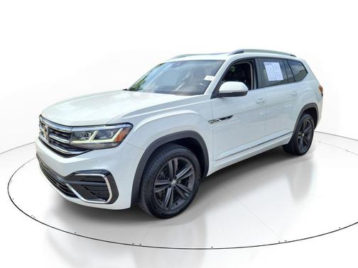 Pure White 2022 Volkswagen Atlas 3.6L SEL