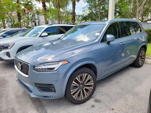 Thunder Grey Metallic 2020 Volvo XC90 T5 Momentum
