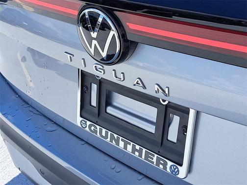 2025 Volkswagen Tiguan 2.0T S