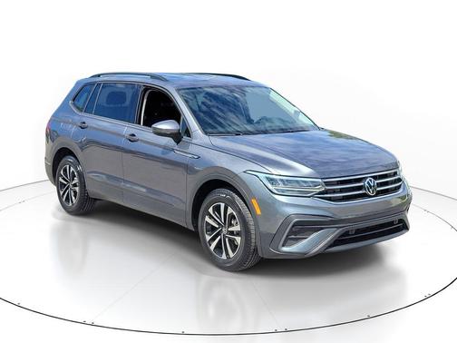 Platinum Gray Metallic 2023 Volkswagen Tiguan 2.0T S