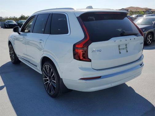 2026 Volvo XC90 Ultra