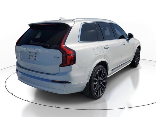 2026 Volvo XC90 Ultra