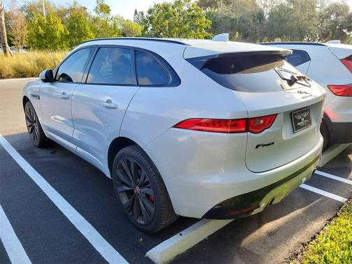 2019 Jaguar F-PACE S