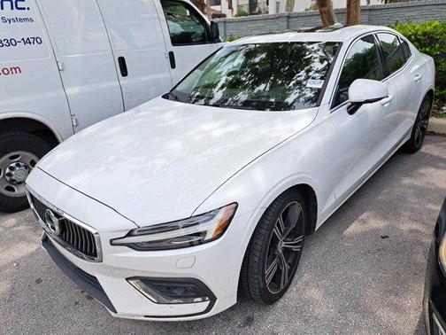 2020 Volvo S60 T5