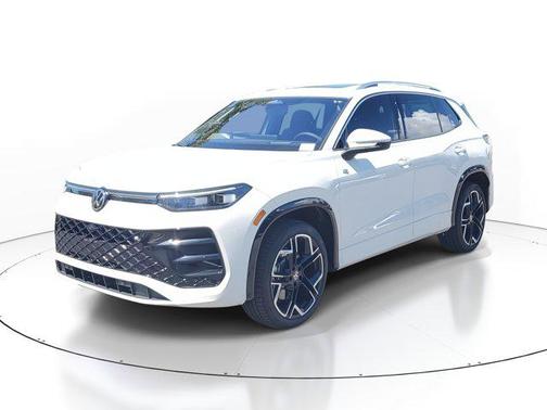2025 Volkswagen Tiguan 2.0T SEL R-Line 4MOTION