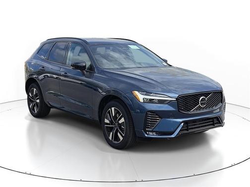 2026 Volvo XC60 B5 Core