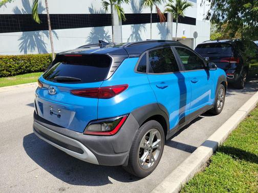 Blue Wave 2023 Hyundai KONA SEL
