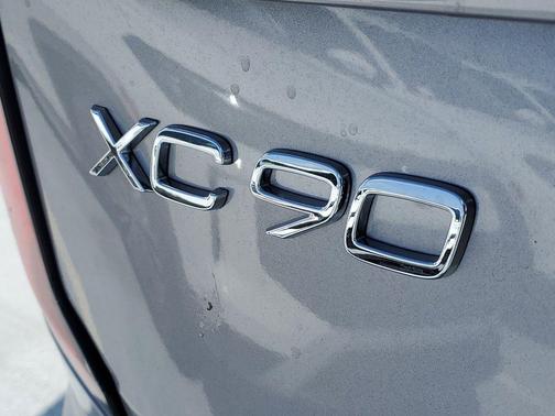 2026 Volvo XC90 Plus, B6 AWD Gas (mild hybrid), Gasoline, Bright, 7 Seats