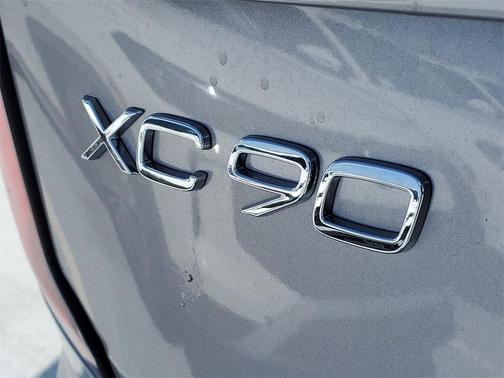 2026 Volvo XC90 Plus, B6 AWD Gas (mild hybrid), Gasoline, Bright, 7 Seats