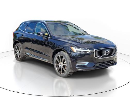 Onyx Black Metallic 2019 Volvo XC60 T5 Inscription