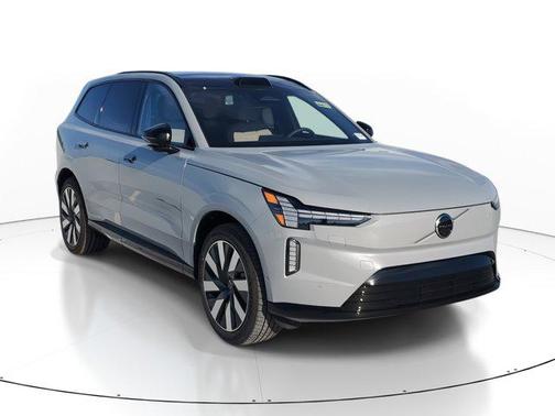 2025 Volvo EX90 Twin Motor Plus